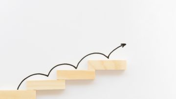 drawn-arrow-bouncing-off-blocks (1)